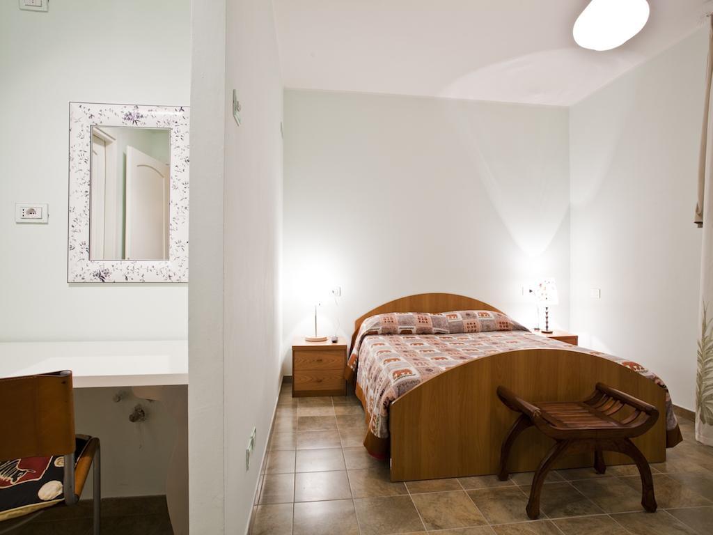B&B Mama Ro Τσεζένα Δωμάτιο φωτογραφία